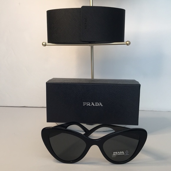 Authentic- 💯- New - PRADA PR 13YS Black Dark Grey Gradient Cat-Eye Sunglasses - Picture 13 of 17
